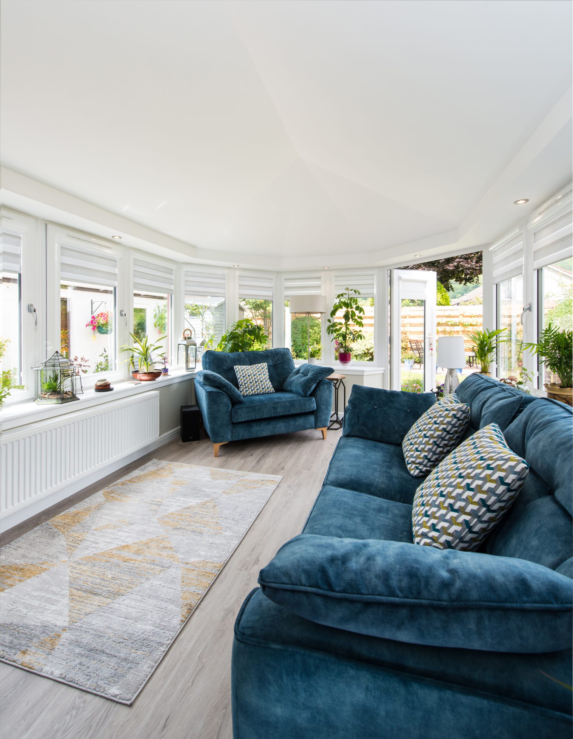 The Best Ways To Decorate a Sunroom - SRJ Sunrooms